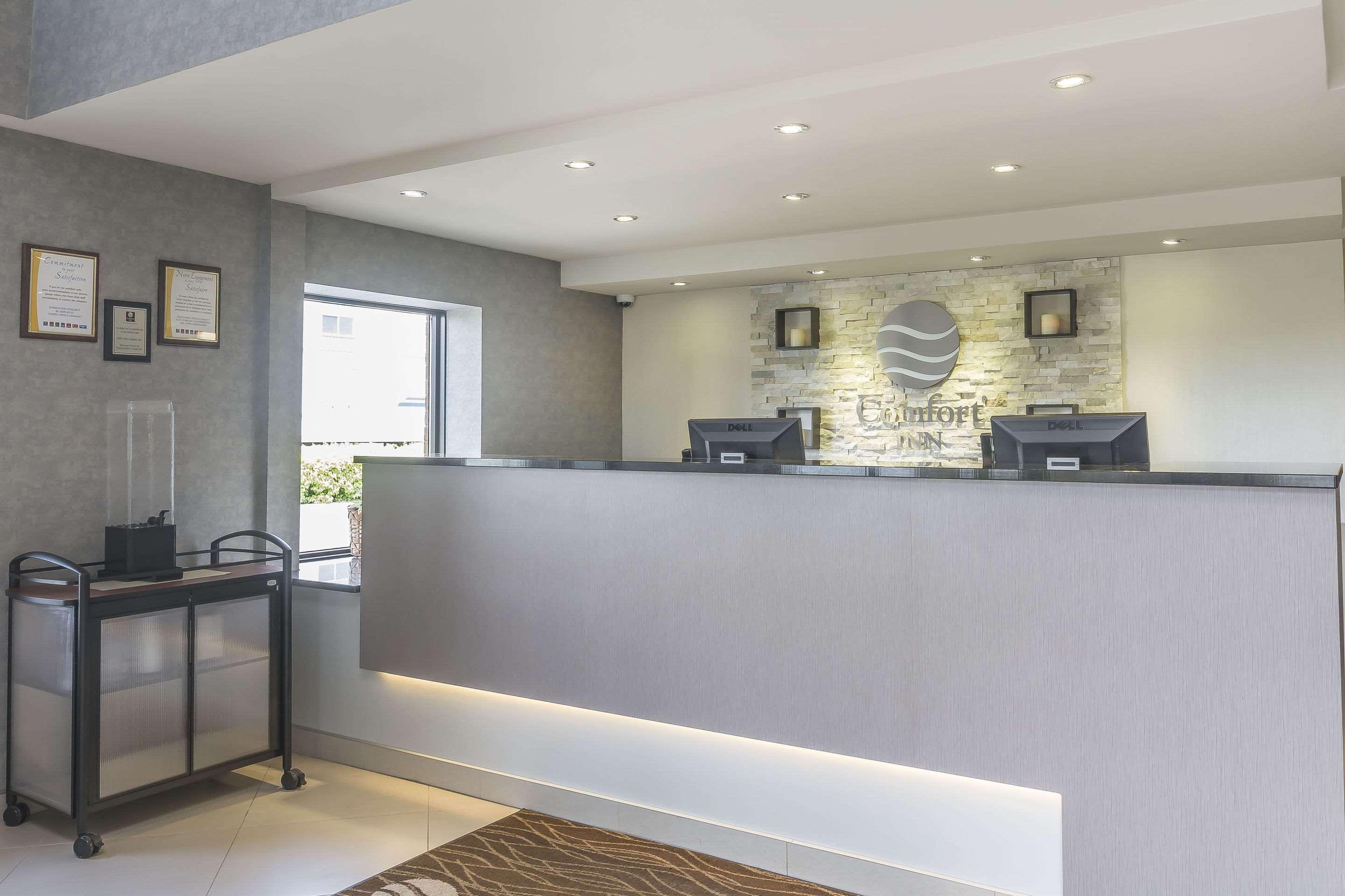 Comfort Inn Lévis Exteriör bild