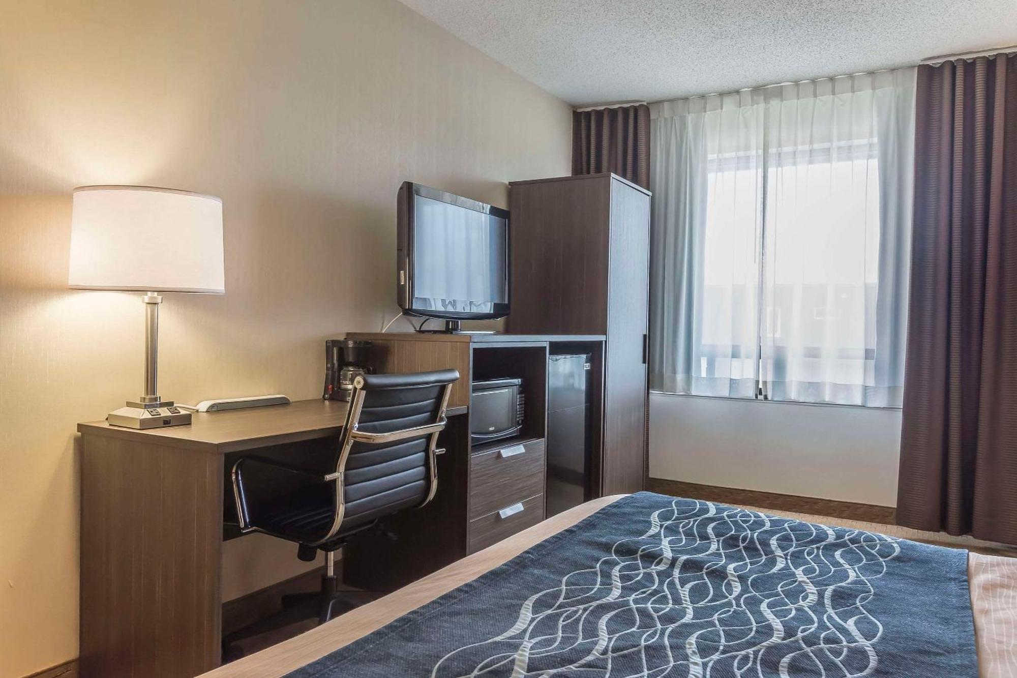 Comfort Inn Lévis Exteriör bild