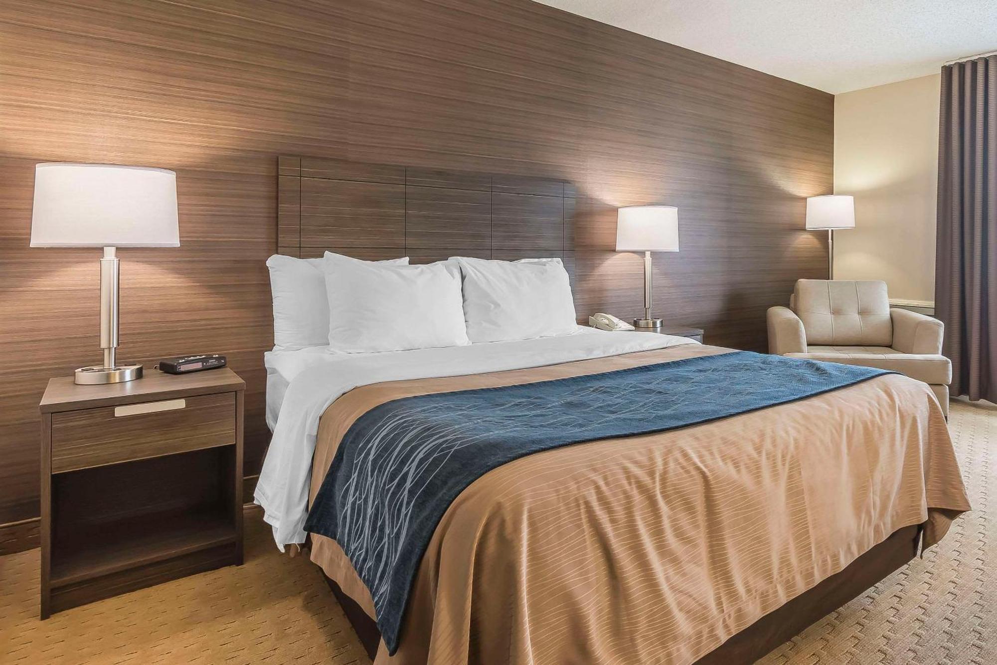 Comfort Inn Lévis Exteriör bild